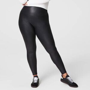 ✨ NWT Spanx Faux Leather Fleece-Lined Leggings – Black, Petite Small